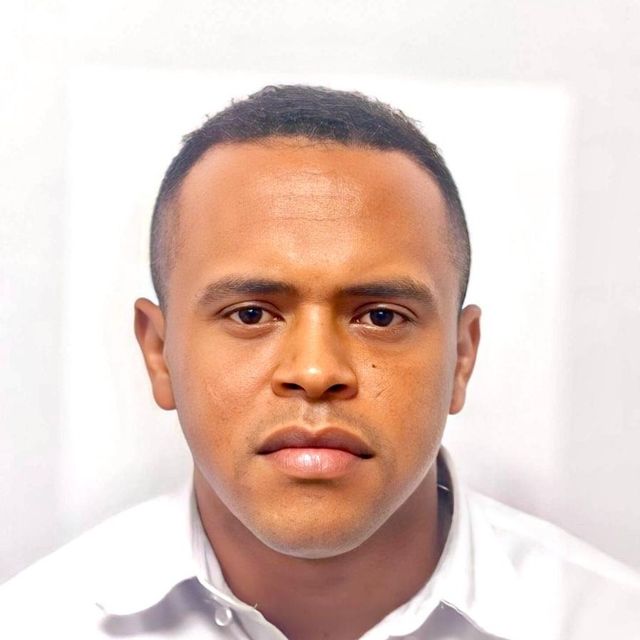 Alexander Javier Bellesterros Murgas, Psicólogo Riohacha