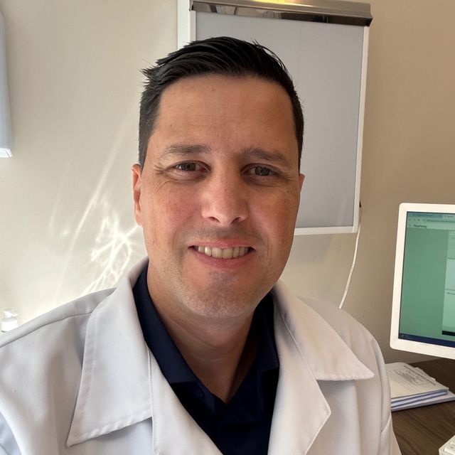 THIAGO FERRARY, Ortopedista - Traumatologista Florianópolis
