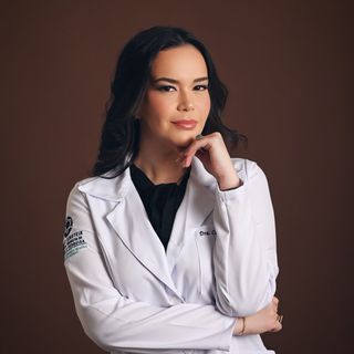 Dra. Caroline Viana Coêlho Da Franca