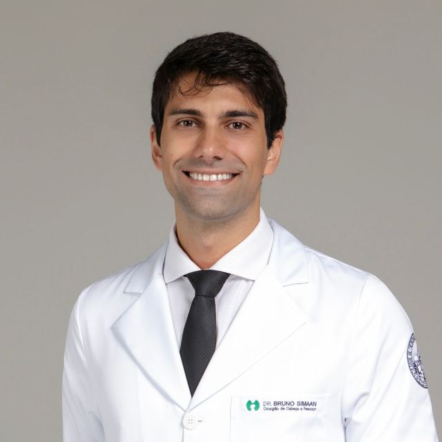 Bruno Simaan França, Cirurgião de cabeça e pescoço Brasília