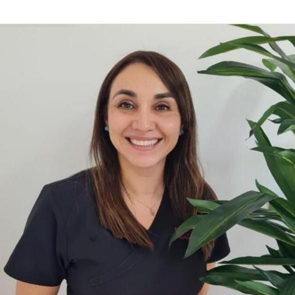 Angela Paulina Ramirez de la Fuente, Dentista Temuco