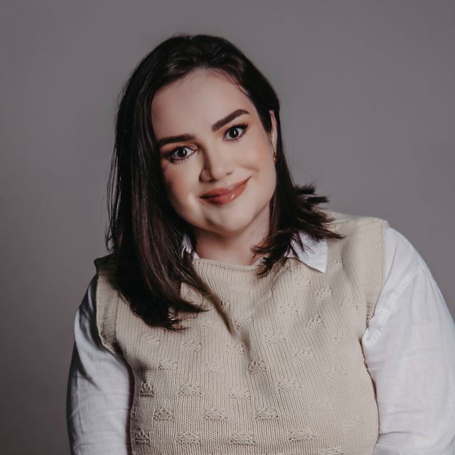 Pricila Sangi, Psiquiatra Iúna