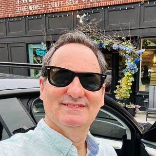 Ampliar imagem: Weder Silveira Cunha, Psicólogo Governador Valadares