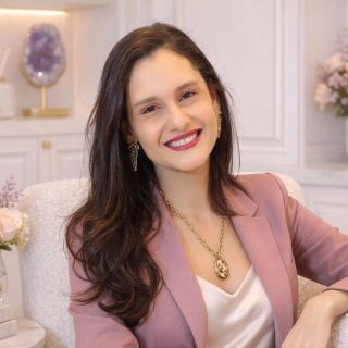 Renata  Victoria Santos de Jesus, Ginecologista Salvador