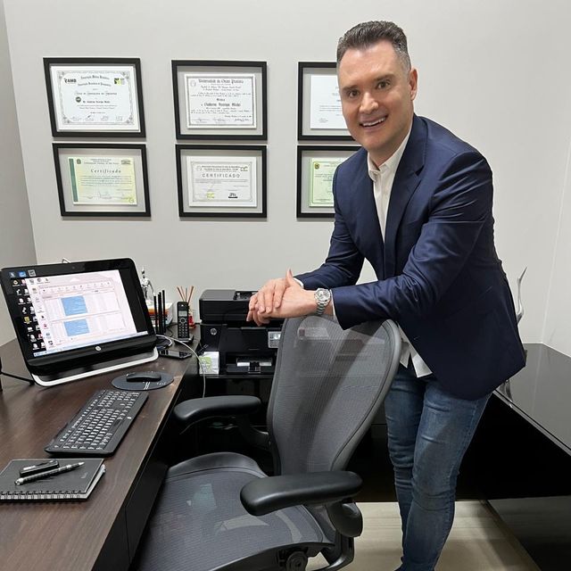 Guilherme Médici, Psiquiatra Campo Mourão