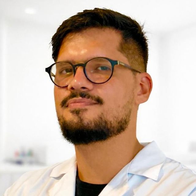 Luan Calça do Amaral, Médico clínico geral Santos