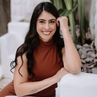 Ampliar imagem: Ana Cecília  Leão , Médico de família Rio Verde