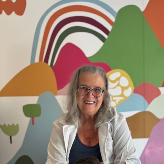 Olivia Paula da Cunha ., Terapeuta ocupacional Niterói