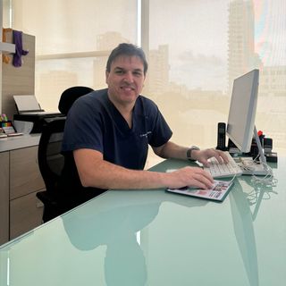 Acercar imagen: Mauricio Javier Guerrero Roman, Pediatra Cartagena