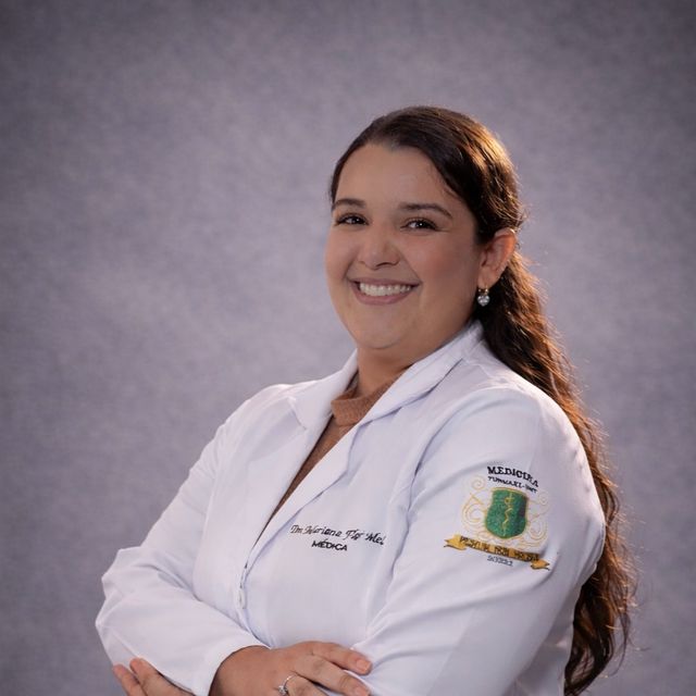 Mariana Flor Melo, Médico clínico geral Aracaju