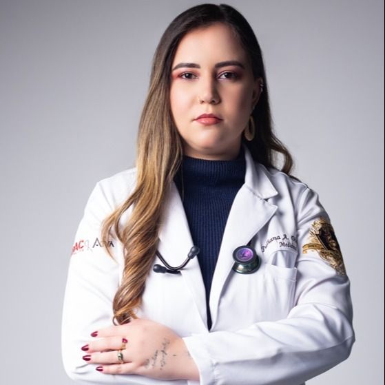 Juliana  Abreu, Médico clínico geral Porto Nacional