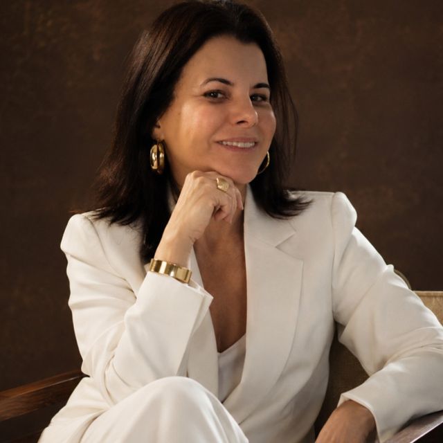 Claudia Teixeira de Araujo, Neurologista Rio de Janeiro