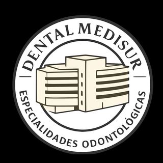 Acercar imagen: Camilo Uribe Padilla, Dentista Temuco