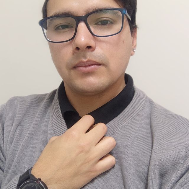 Nicolás Espinoza Soto, Psicólogo Santiago