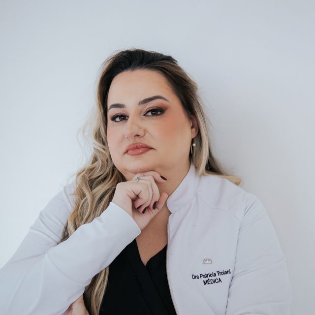 Patrícia  Martin de Góes Troiani , Dermatologista Barueri