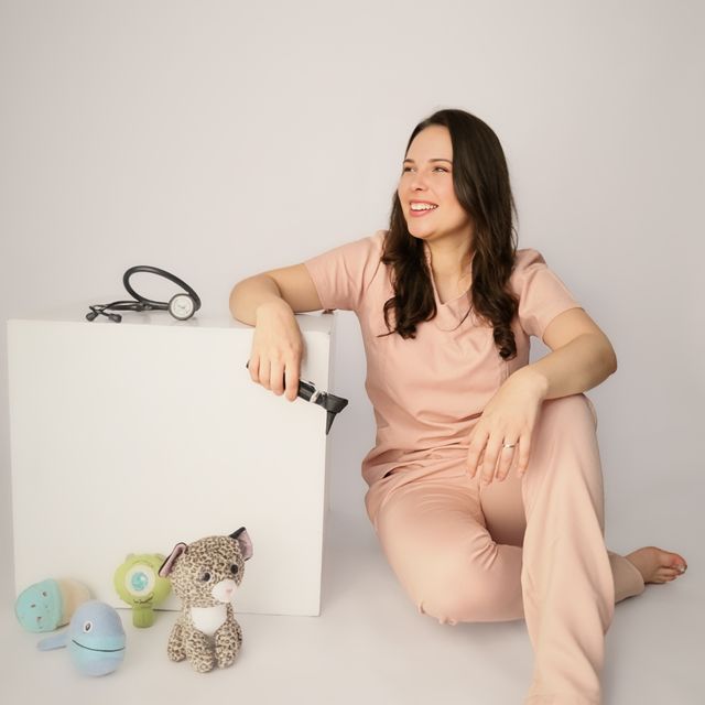 Liliane  Guimarães, Pediatra Jundiaí