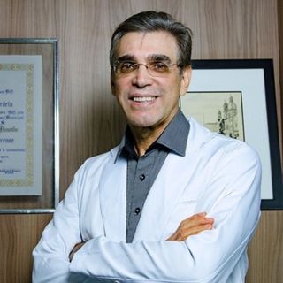 Alexandre Marcondes Rezende, Cirurgião plástico Belo Horizonte