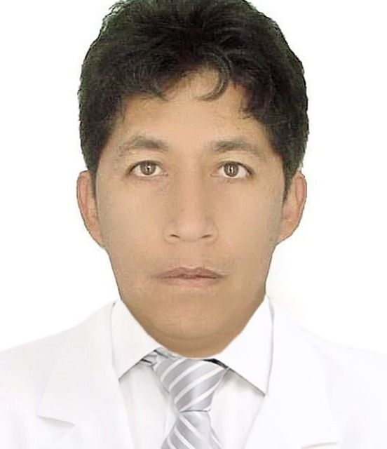 Luis Javier Villar Salazar, Pediatra Huancayo