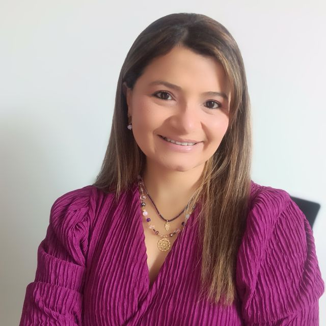 Iris Catalina Sierra Sierra, Psicólogo Bogotá