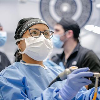 Acercar imagen: Marla Karin Cuello Diaz, Ortopedista y Traumatólogo Pereira