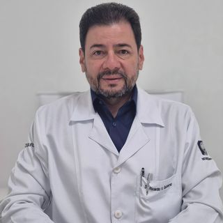 Dr. Ricardo Vallejo Gutierrez