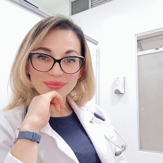Dra. Angela Emilia Caicedo
