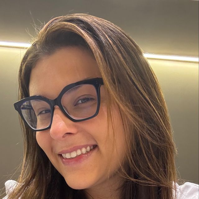 Larissa Santoro, Ginecologista Rio de Janeiro