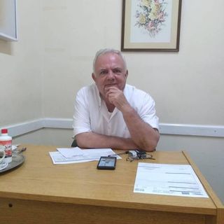 Acercar imagen: Patricio Juan Nally, Médico general y familiar Córdoba Capital