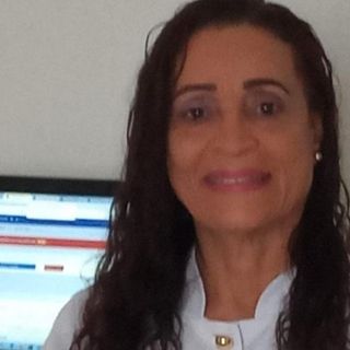 Ampliar imagem: Amalia Vasconcelos, Gastroenterologista Lauro de Freitas