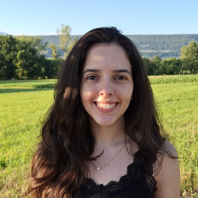 Caroline Sousa, Psicólogo Santos