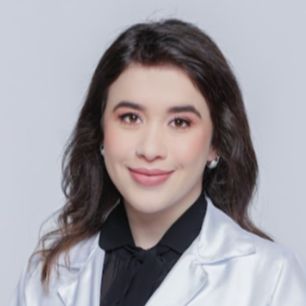 Julie Bergamo, Médico clínico geral Guarapuava