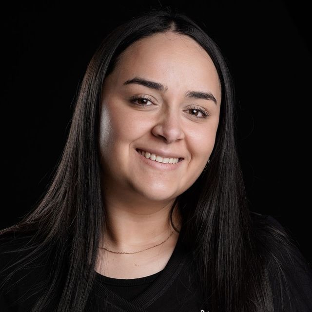 Andrea Nicole Espejo Valdebenito, Dentista Concepción