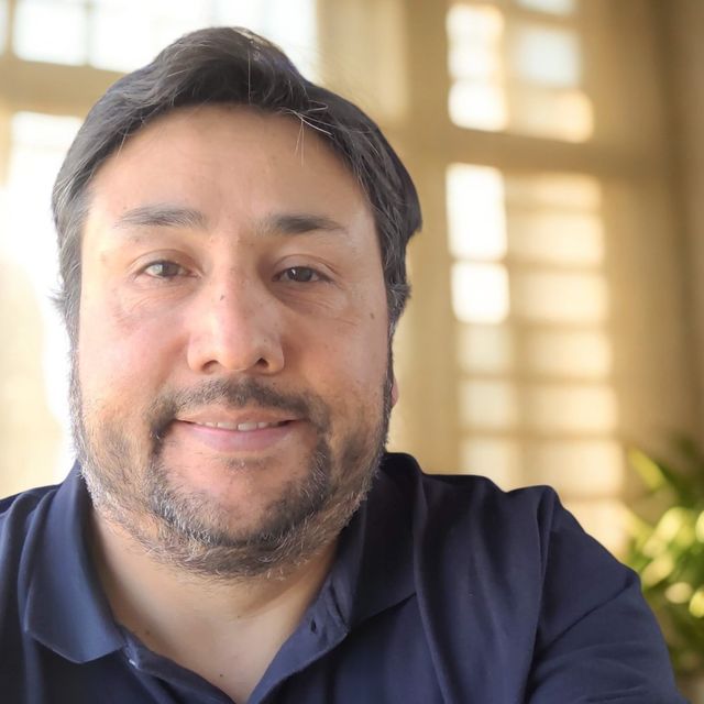 Rubén  Cifuentes Lara, Psicólogo Concepción