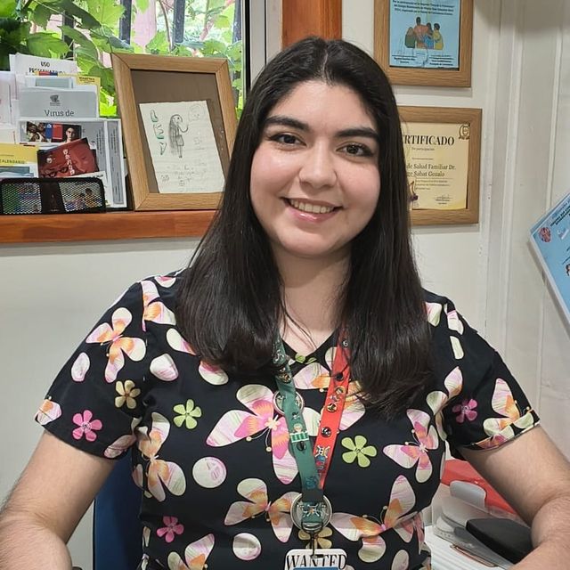 Javiera  Astete Valdebenito, Matrona Valdivia