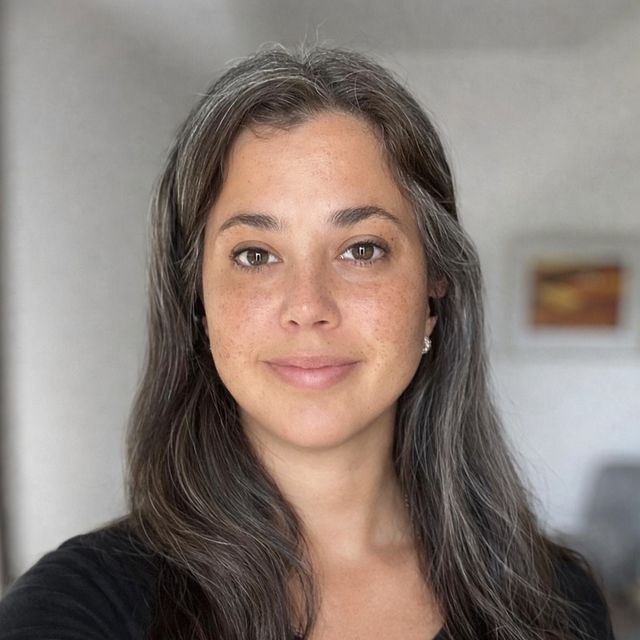 Daniela E. Fontana, Psicoanalista La Plata