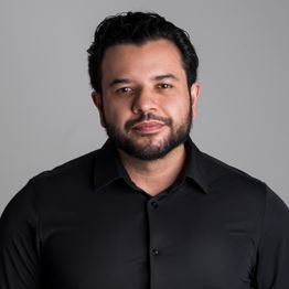 Dr. Carlos De Nigris González