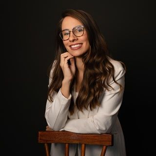 Ampliar imagem: Yarla Catarina Antão de Alencar, Reumatologista Teresina