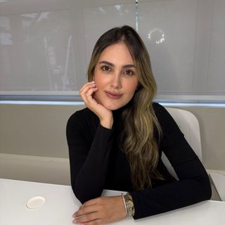 Ampliar imagem: Mariela Garcia Rangrab, Dermatologista Porto Alegre