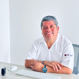 Francisco Aquino Peña, Neurólogo Lima