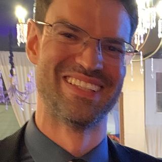 Ampliar imagem: Mauricio Torres Soares, Cirurgião vascular Araxá