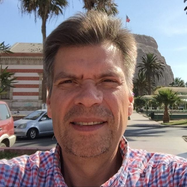 Bruno Berkhoff Rodriguez, Psicólogo Iquique