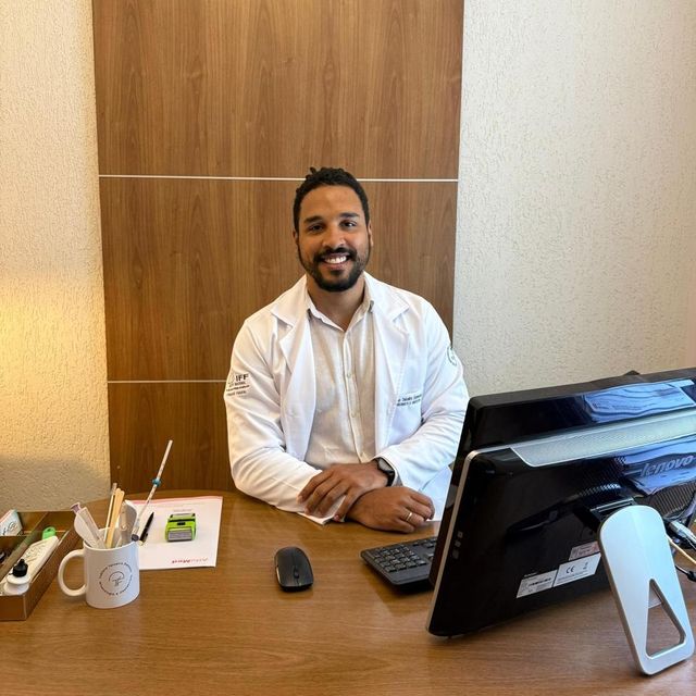 Fabiano Teixeira Damasio, Ginecologista Rio de Janeiro