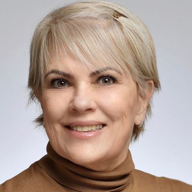 Sarah Godoy, Dermatologista São Paulo