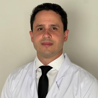 Ampliar imagem: Antonio Lopes Muritiba Neto, Cirurgião geral Maceió