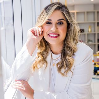 Ampliar imagem: Alinne Carvalho, Psicólogo Palhoça