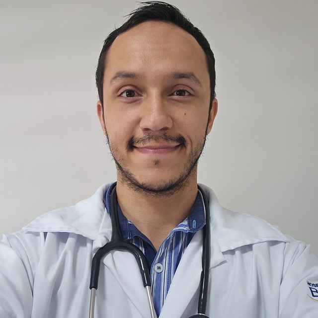 Alex De Almeida Martins, Nefrologista Rio de Janeiro