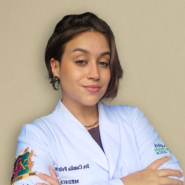 Camila Felix Rossi, Médico clínico geral São Carlos
