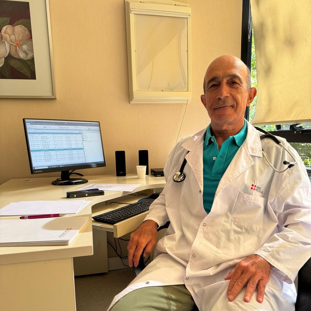 Carlos A. León, Cardiólogo Capital Federal