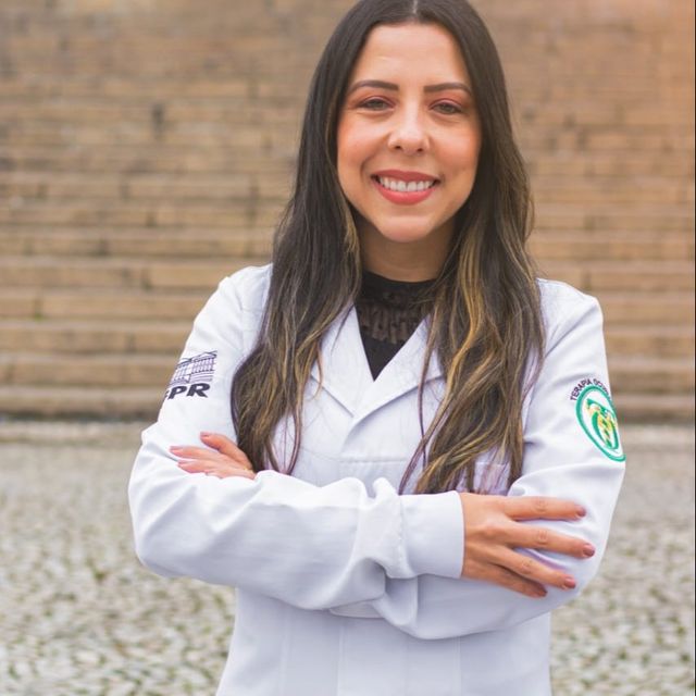 Roberta  Alves da Rosa Pereira, Terapeuta ocupacional Curitiba