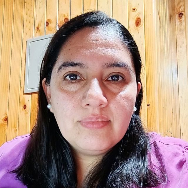 Maria Paz Barrientos Chicui, Psicólogo Futrono